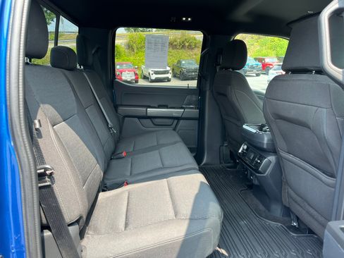 Used 2022 Ford F150 XLT w/ Equipment Group 302A High image 9