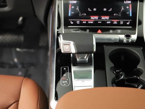 New 2026 Audi Q8 Premium Plus AWD/4WD image 20