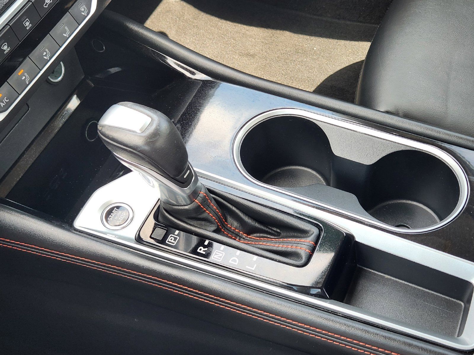 Used 2024 Nissan Altima 2.5 SR FWD image 22