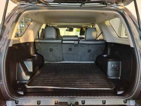 Used 2023 Toyota 4Runner Limited image 17
