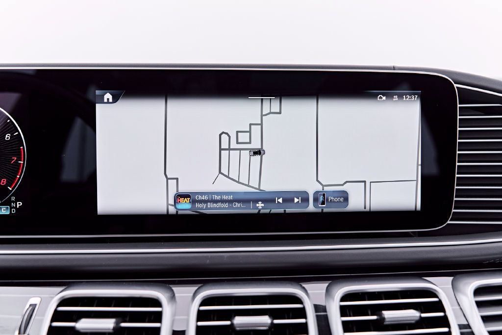 Used 2024 Mercedes-Benz Maybach GLS 600 4MATIC image 76