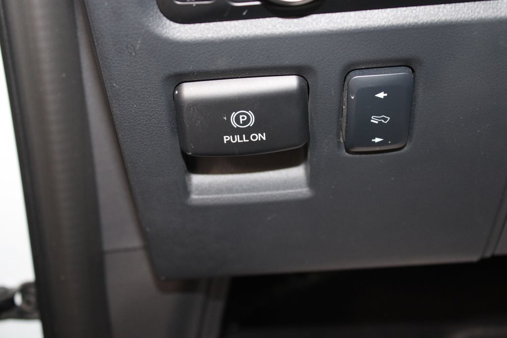 Used 2024 Ford F150 Lariat w/ Tow/Haul Package AWD/4WD image 44
