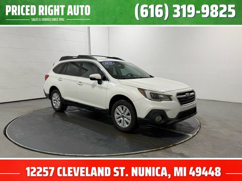 Used 2018 Subaru Outback 2.5i Premium image 1