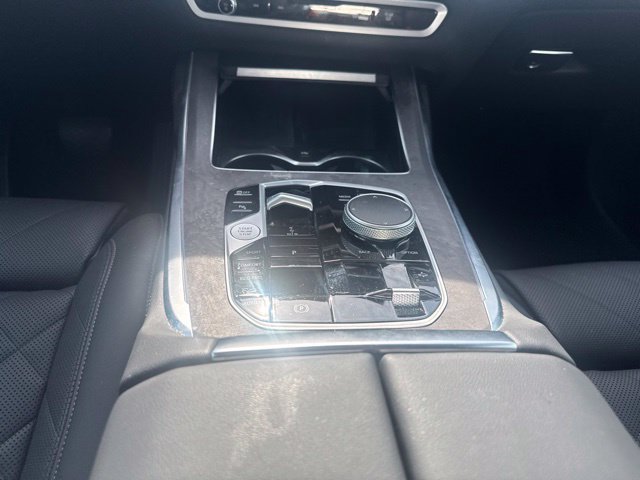 Certified 2026 BMW X7 xDrive40i w/ Premium Package AWD/4WD image 24