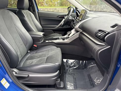 Used 2024 Mitsubishi Eclipse Cross SE image 25