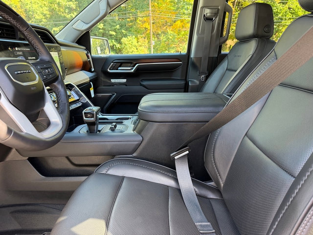 Used 2026 GMC Sierra 1500 Denali AWD/4WD image 17