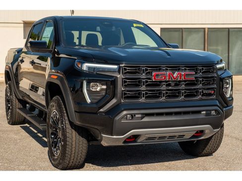 New 2026 GMC Canyon AT4 w/ Technology Plus Package AWD/4WD image 35