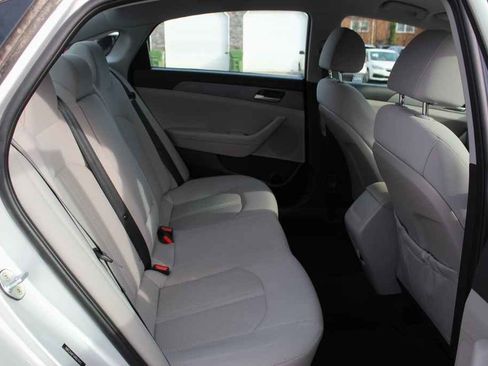 Used 2018 Hyundai Sonata SE image 25