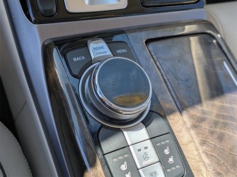 Used 2019 Genesis G90 5.0 Ultimate image 29