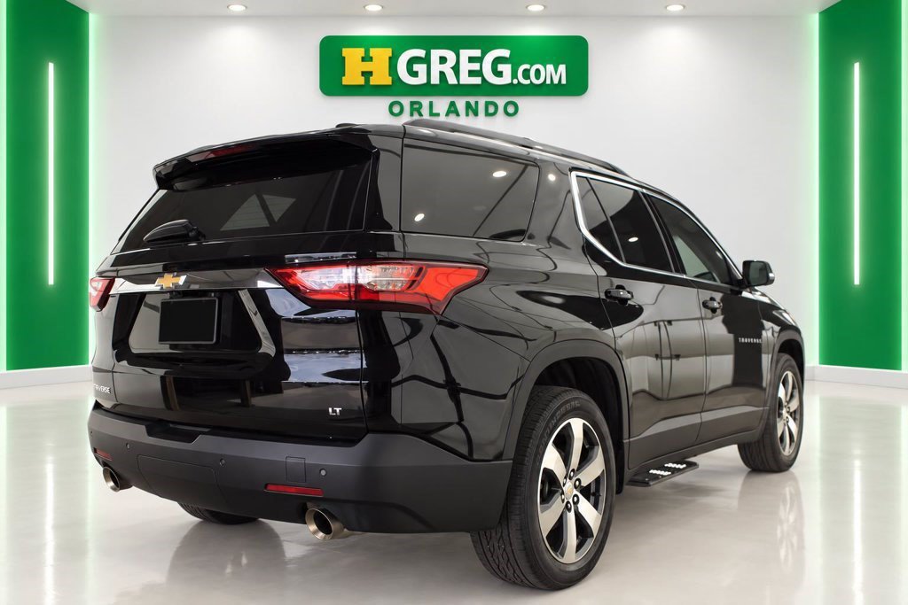 Used 2021 Chevrolet Traverse LT w/ LT Premium Package FWD image 6