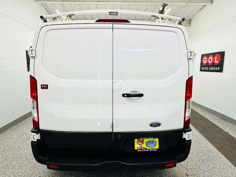 Used 2018 Ford Transit 150 130 Low Roof RWD image 10