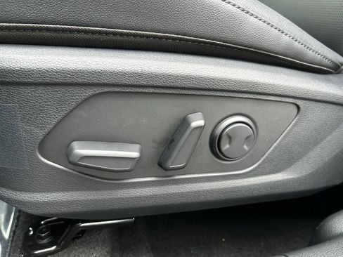 New 2026 Kia Sportage AWD Hybrid image 18