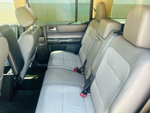 Used 2019 Ford Flex SEL w/ Equipment Group 202A FWD image 22