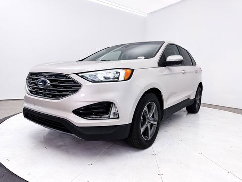 Used 2019 Ford Edge SEL w/ Equipment Group 201A AWD/4WD image 9