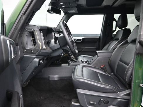 Certified 2025 Ford Bronco Badlands image 18