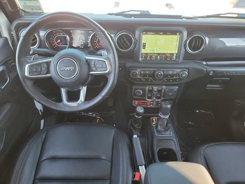 Used 2022 Jeep Wrangler Unlimited Rubicon AWD/4WD image 7