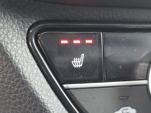 Certified 2024 Honda HR-V EX-L image 6