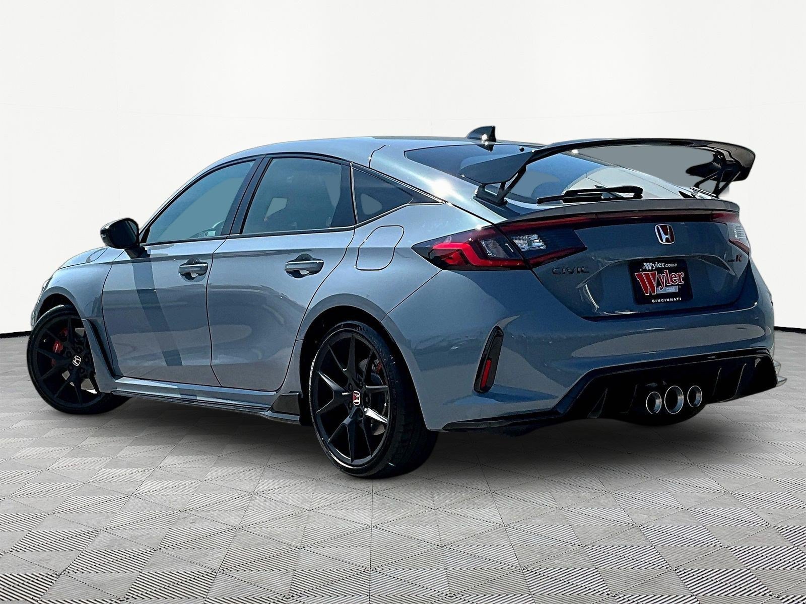 Used 2026 Honda Civic Type R image 4