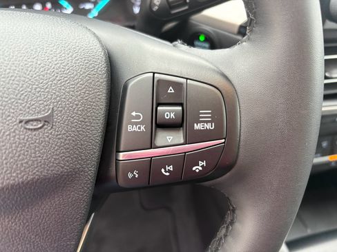 Used 2022 Ford Escape SE w/ SE Sport Appearance Package FWD image 14