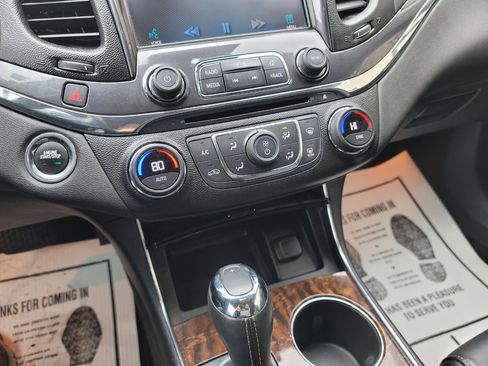 Used 2014 Chevrolet Impala LTZ image 20