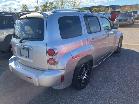 Used 2006 Chevrolet HHR LT w/ Preferred Equipment Group image 12