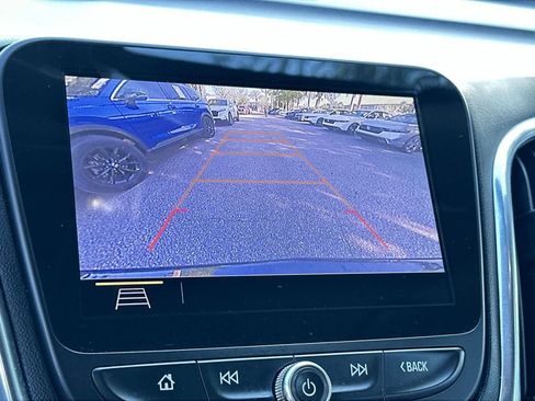 Used 2020 Chevrolet Equinox Premier w/ Premier Redline Edition FWD image 20