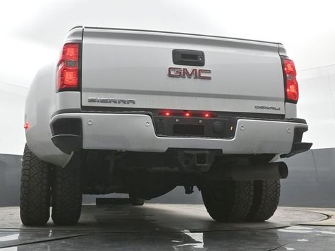 Used 2018 GMC Sierra 3500 Denali w/ Duramax Plus Package image 33