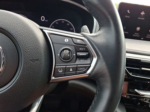 Used 2023 Acura MDX SH-AWD image 25