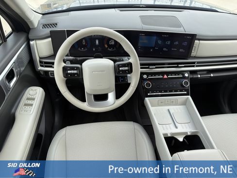 Used 2025 Hyundai Santa Fe SEL AWD/4WD image 9