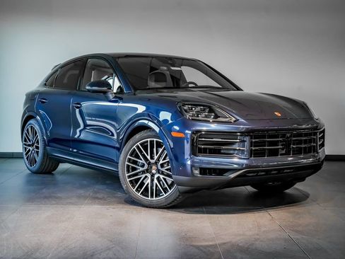 New 2026 Porsche Cayenne S AWD/4WD image 9