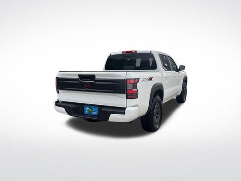 Used 2026 Nissan Frontier PRO-4X AWD/4WD image 5