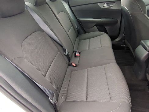 Used 2021 Kia Forte LXS image 19