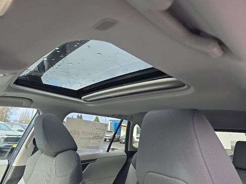 New 2025 Toyota RAV4 XLE image 13