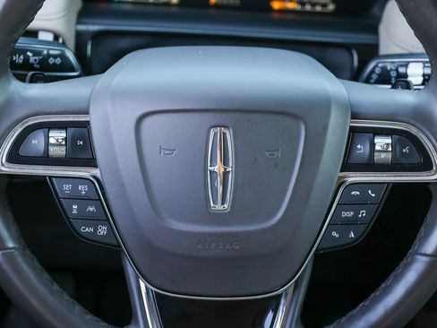 Used 2023 Lincoln Nautilus Reserve w/ Equipment Group 201A AWD/4WD image 10
