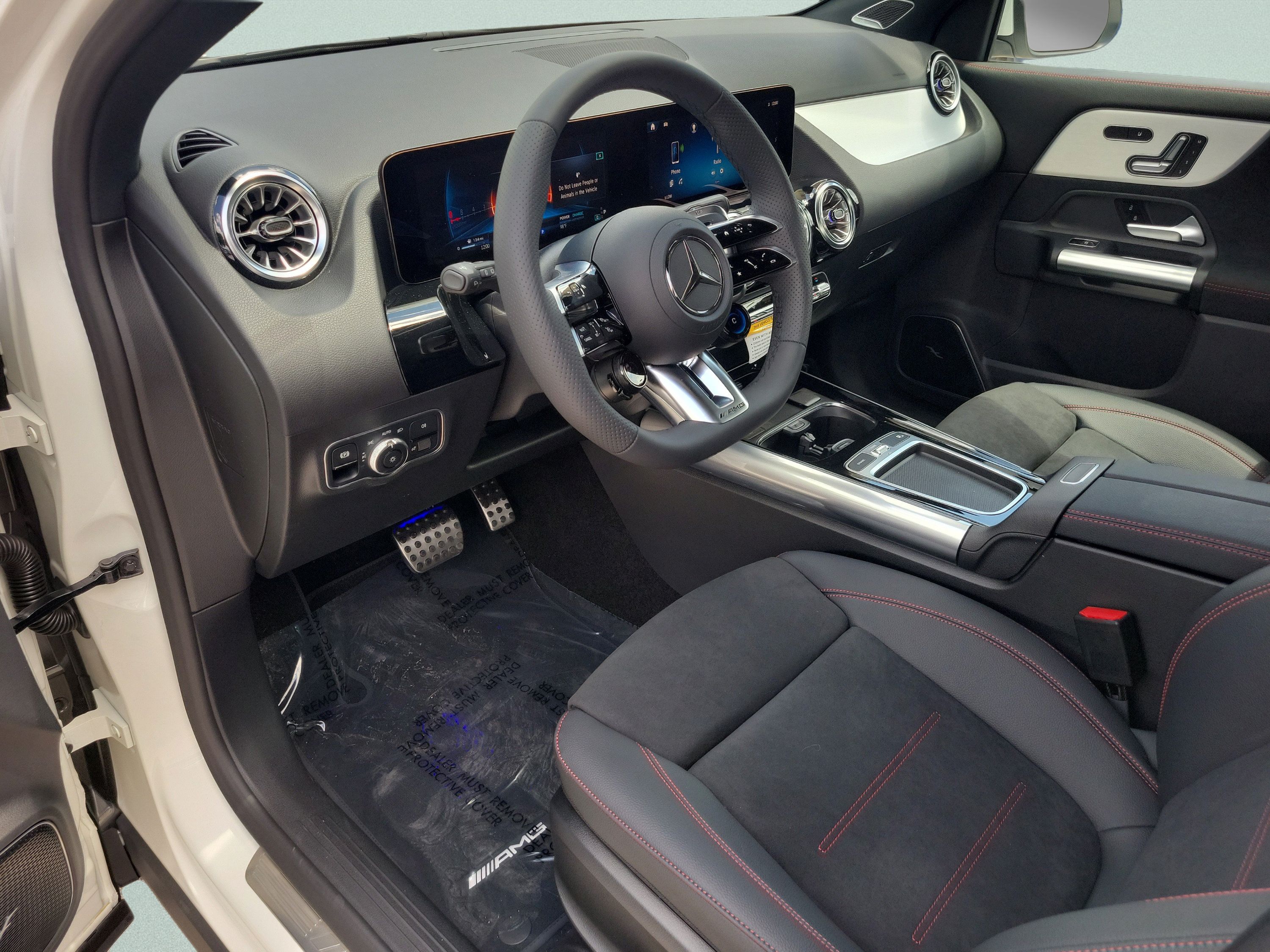 New 2026 Mercedes-Benz GLA 35 AMG 4MATIC image 19