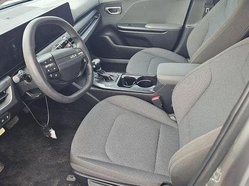 Used 2025 Kia K4 LXS image 8