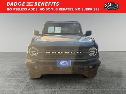 Certified 2023 Ford Bronco Black Diamond image 9