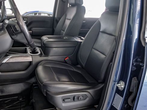 Used 2022 Chevrolet Silverado 2500 LTZ w/ LTZ Plus Package image 30