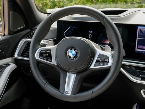 Used 2026 BMW X5 xDrive40i w/ M Sport Package AWD/4WD image 22