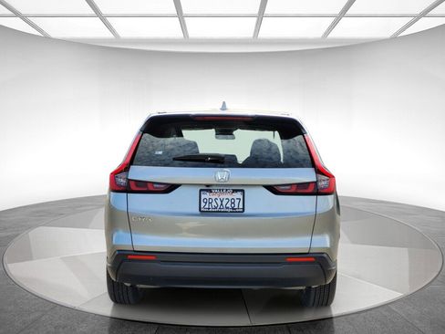 Certified 2025 Honda CR-V EX image 4