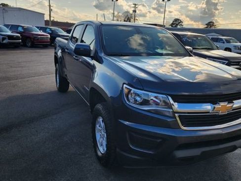 Used 2019 Chevrolet Colorado W/T w/ WT Convenience Package image 1