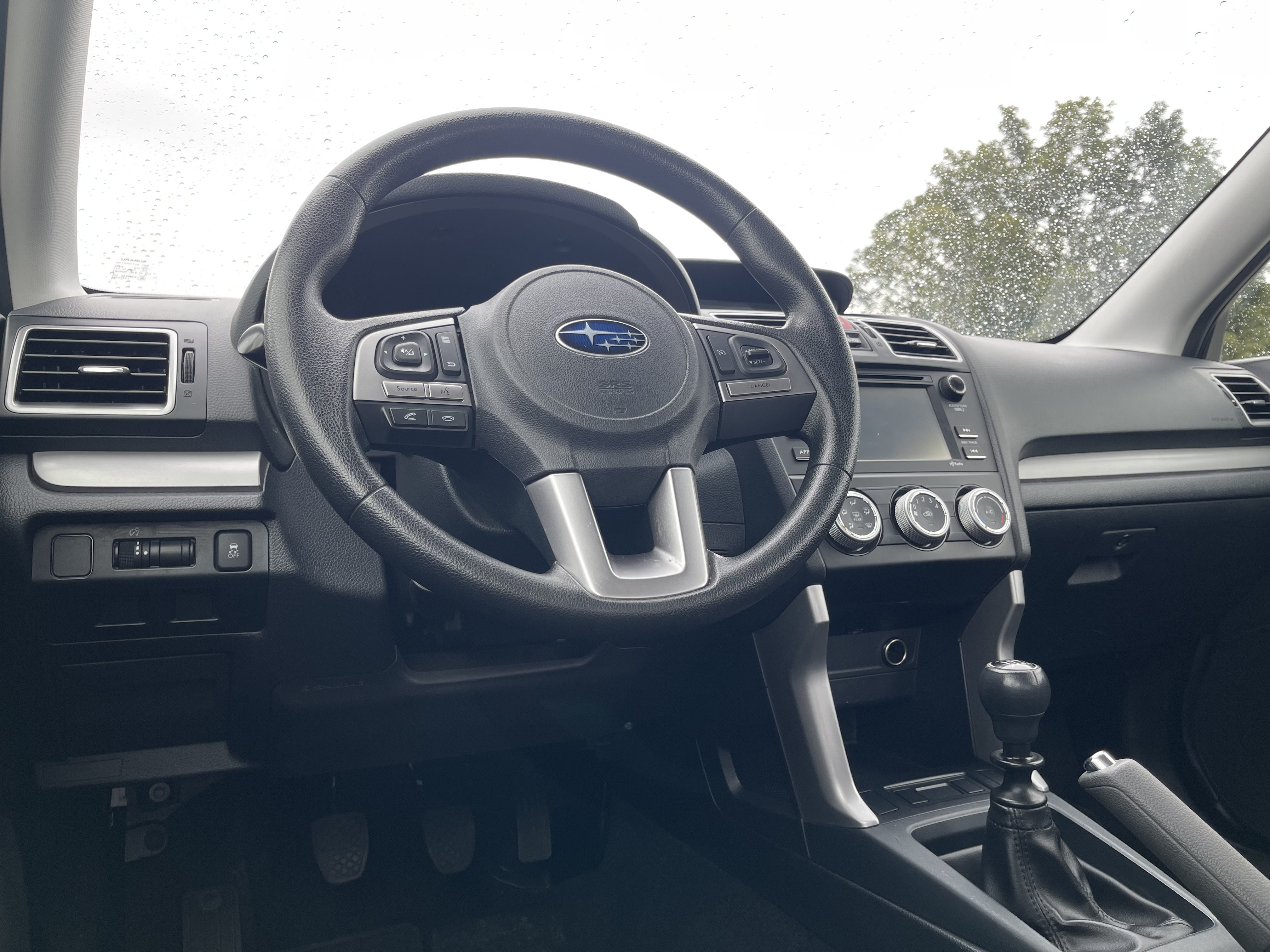 Used 2018 Subaru Forester 2.5i AWD/4WD image 16