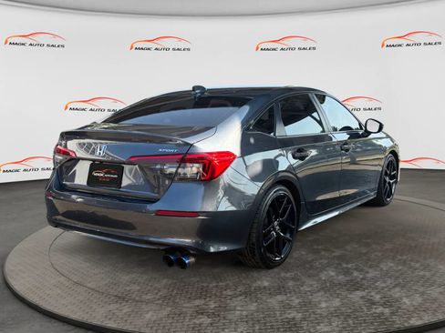 Used 2022 Honda Civic Sport image 10