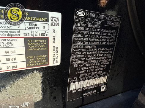 Used 2018 Land Rover Discovery HSE image 27