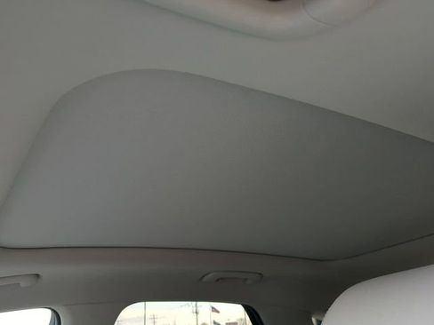 New 2026 Genesis GV70 2.5T Select image 18