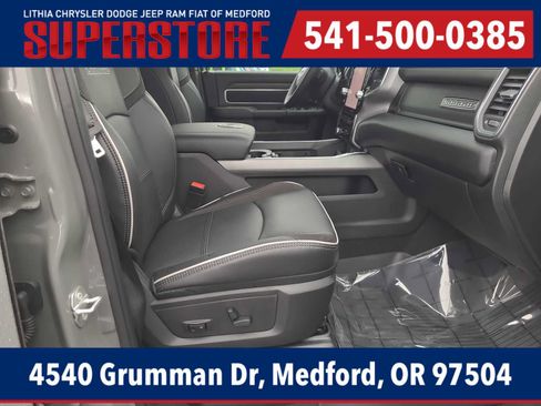 New 2026 RAM 3500 Laramie AWD/4WD image 22