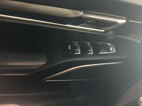 Used 2023 Kia Telluride LX FWD image 17