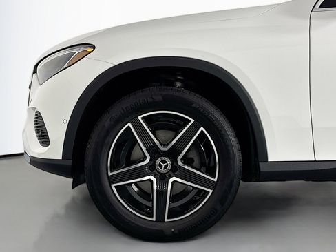 New 2026 Mercedes-Benz GLC 300 image 9