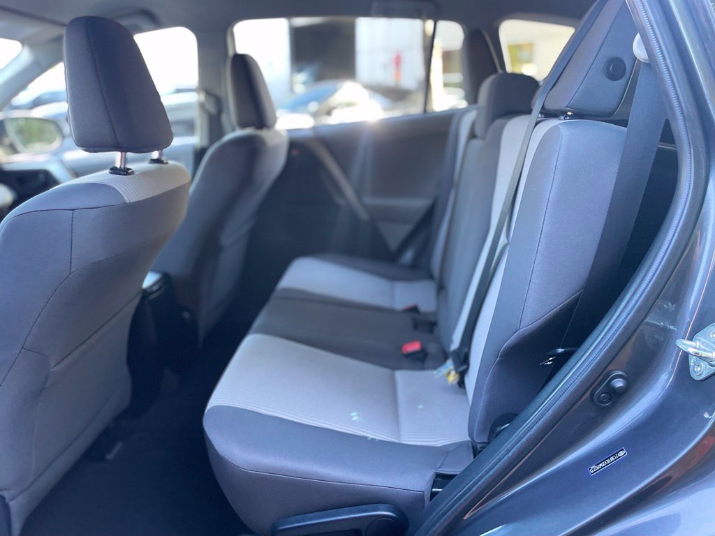 Used 2013 Toyota RAV4 LE AWD/4WD image 20