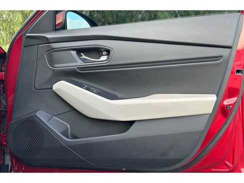 Certified 2024 Honda Accord EX image 20